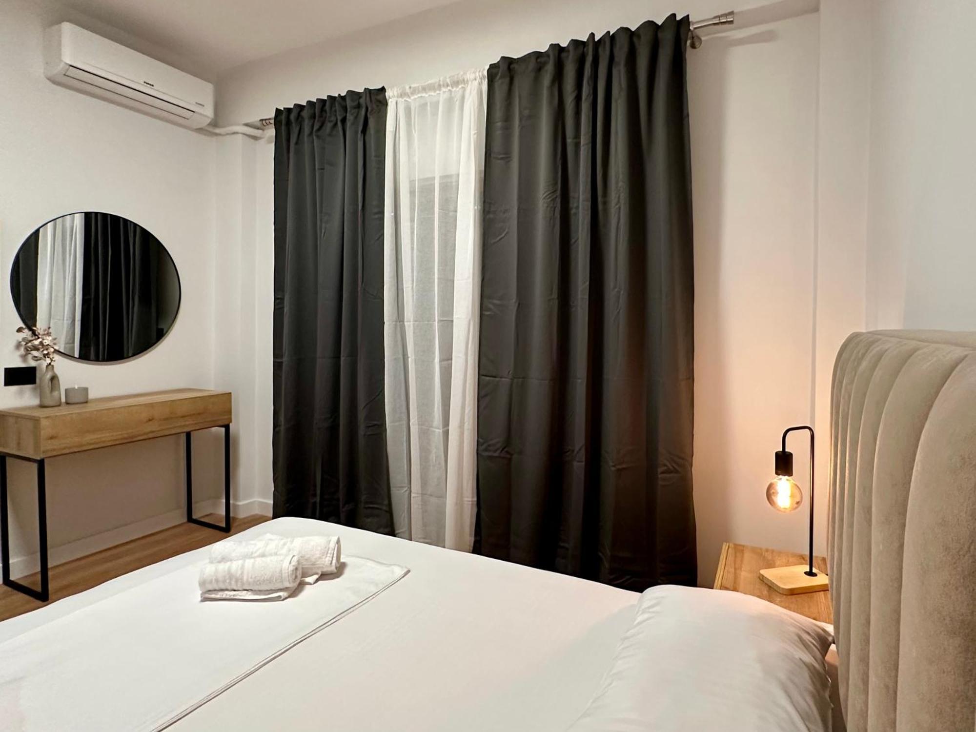 Lidia Apartments Sarandë Esterno foto